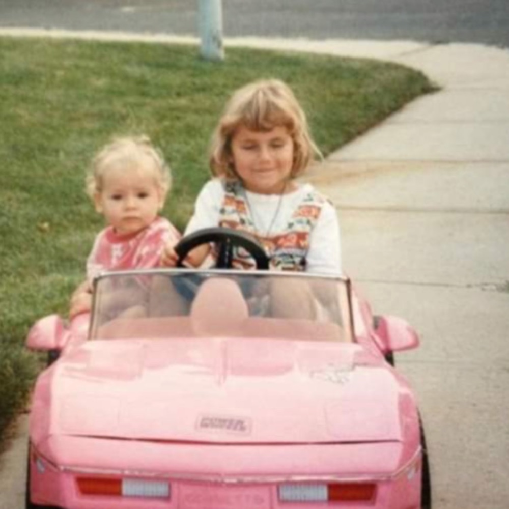 Meet your Posher, Hana